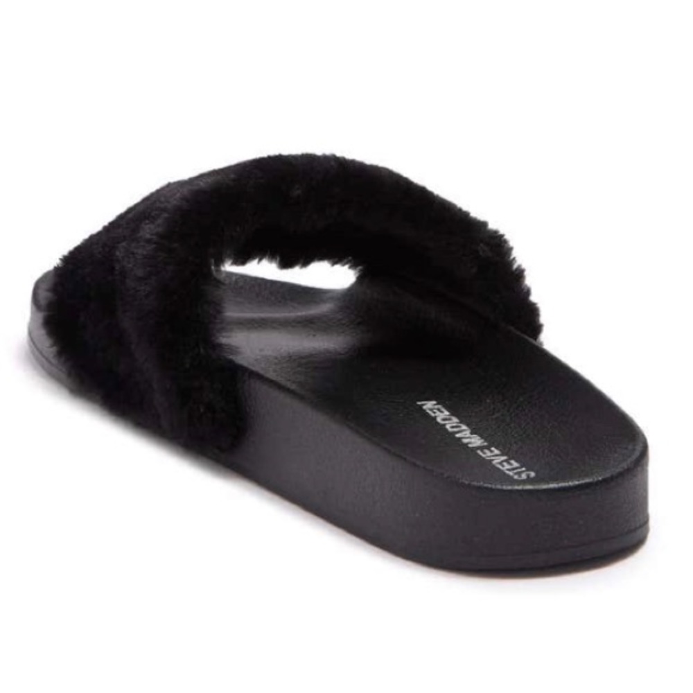 ❤️LAST NEW 10 Steve Madden Black Faux Fur Slides - Picture 3 of 12